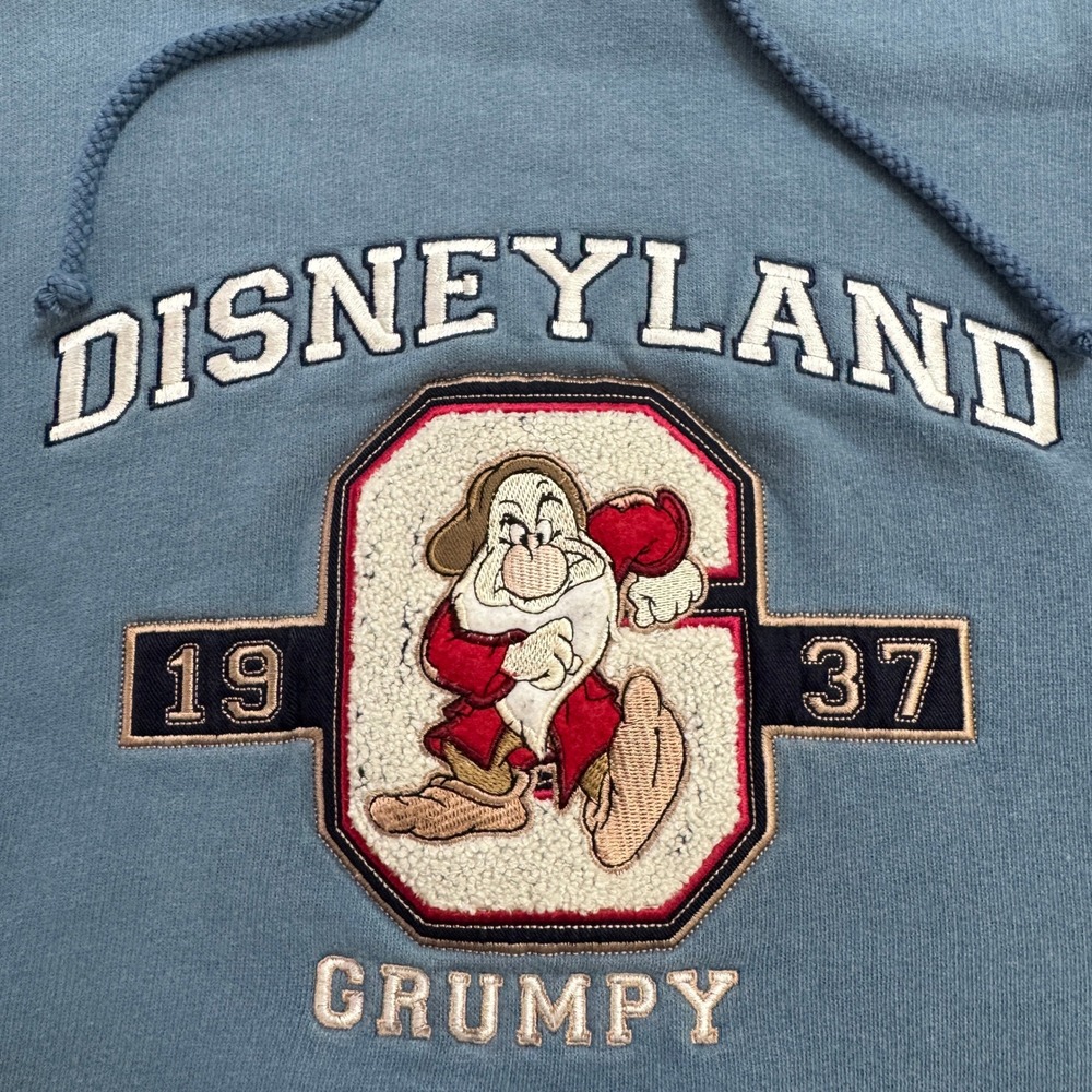 Disneyland Resort Grumpy Hoodie M 100% Cotton Blue Embroidered 1937 Pullover